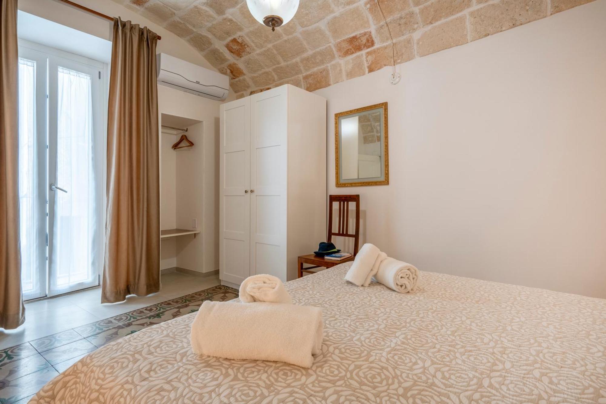 Heart Of Monopoli Apartments Near The Sea Екстериор снимка