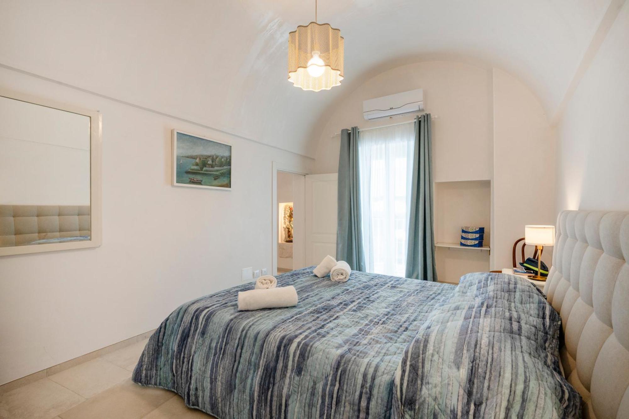 Heart Of Monopoli Apartments Near The Sea Екстериор снимка